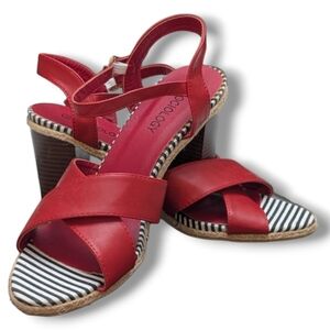 Sociology Women's Block-Heel Strappy Sandals Red Size 8.5